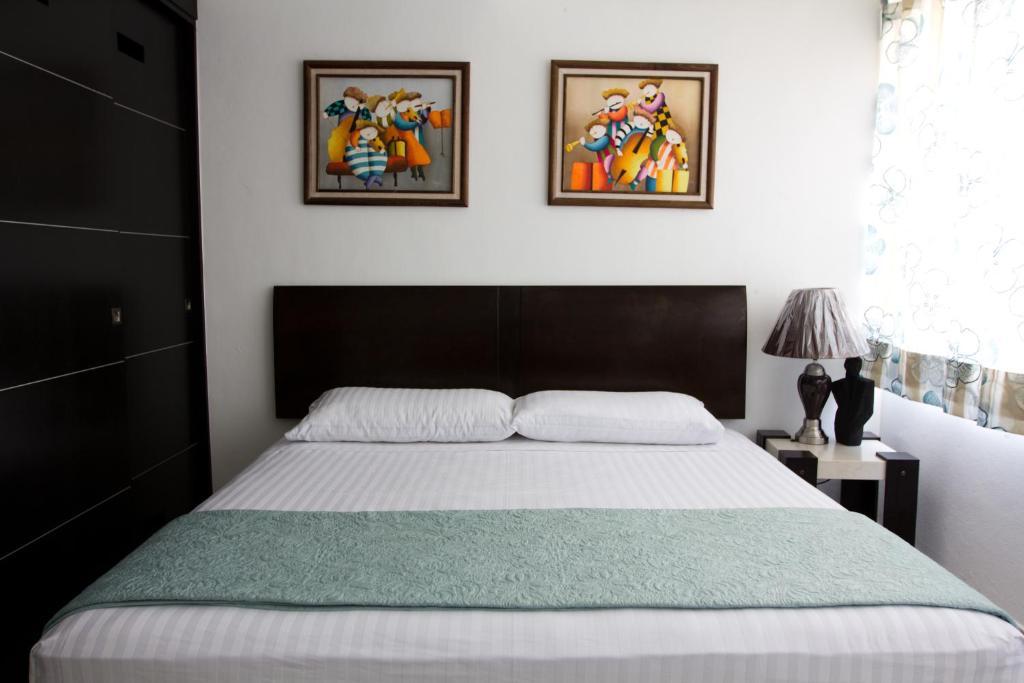 Barcelona Tower Suites Cancún Habitación foto